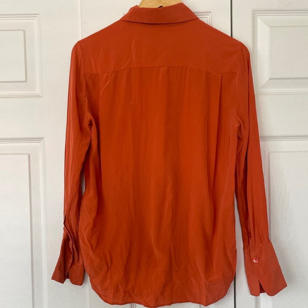 Equipment 100% Silk Burnt Orange Button Down Shirt • Business Casual • Size XS - Picture 3 of 5